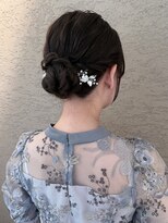ビファインべクス(Befine becs)&nbsp;結婚式参列ヘアアレンジ！シンプルシニヨン♪