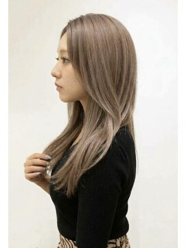 アッシュ 戸塚店(Ash) 戸塚美容室 透け感ミルクティーベージュ ロング