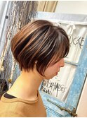 くびれショートボブ