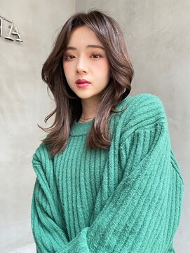 エース (ACE) ACE 横浜 イルミナ透明感カラー×外ハネミディアム