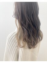 フロート 小阪店(float)&nbsp;王道ロング　インナーカラー　ベージュ