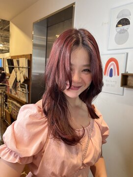 エクリ 麻布十番(equri) 艶感レッドカラー