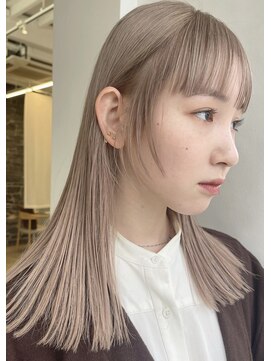シキ 渋谷(siki) beige color + 鎖骨下切りっぱなしミディアム