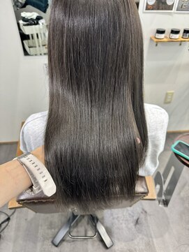 エルパライソ リフォ(Elparaiso Reff) ダークグレージュ