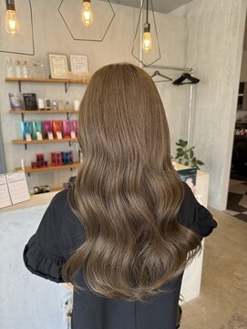 シェル 津山の手店(shel) 【Olive beige】大人可愛い赤味無し透明感カラーこなれロング