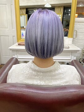 ヘアリゾート粋 新宿三丁目本店 《前地 麻衣》ブリーチカラー/ペールパープル