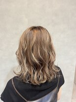 アチーブ ヘア デザイン(achieve hair design)&nbsp;ハイライトカラーミルクティーベージュ外国人風ハイトーンカラー