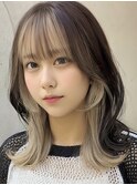 "インナーカラー×ミディアムレイヤー
