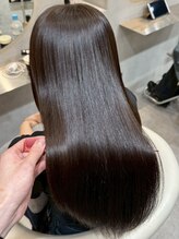 【トステア配合】【低ダメージ】【残臭なし】【カット＋縮毛矯正＋1stepトリートメント￥17980】