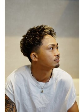 ドゥーエン 蒲生店(DoEN) ピンパーマ