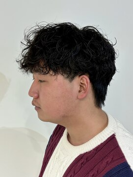 ニアウ 伊勢崎連取店(Niau) MEN’S HAIR/サーフカール/刈り上げセンターパート/伊勢崎