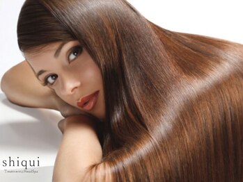 シキ(shiqui)の写真/ずっと触っていたい『うる艶髪』に／実感できる髪質改善TRでストレスフリーな毎日に☆