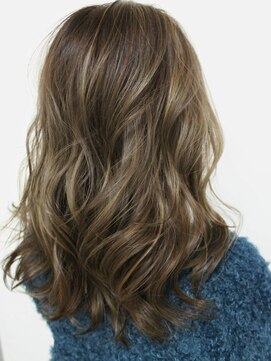 ダリー 発寒南店(Dali) Greige Highlight