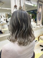 リブロ 三軒茶屋(LIBRO) グレージュバレイヤージュ