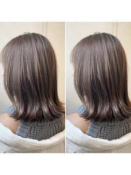 チョビー 銀座(chobii) チョビー銀座桜井ハイライトグラデグレージュイルミナカラー