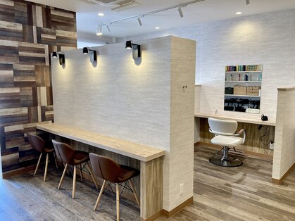 ヘアサロンワイスリー 春日原店(HAIR SALON Y3)の写真