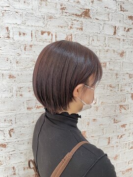 レフアヘアーガーデン(Lehua Hair Garden) 耳に掛けても掛けなくてもかわいいショートヘア