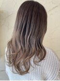 ナチュラルグラデーション×グレージュ