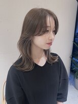 ルル 表参道(lulu.)&nbsp;くびレイヤー カーテンバング デザインカラー 外ハネボブ【Riku