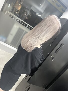 エア(ea.) ホワイトグレー