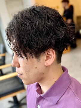 フゥ 宇都宮(FeU) 波巻きパーマメンズパーマメンズヘアツーブロックツイストパーマ