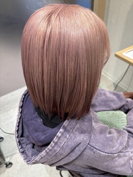 シー(THEE) 春色！ホワイトピンクカラー