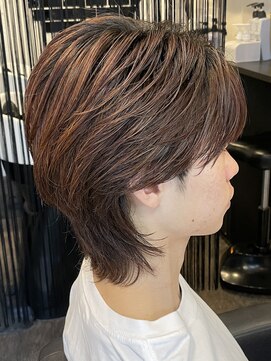 ジュンヌオム リンカラン(Jeune Homme LINGKARAN) 毛流れパーマ×ウルフセンターパート