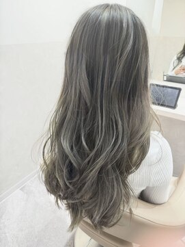 サロウィン 那覇店(SALOWIN) グレージュバレイヤージュ