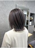 ホワイトグレージュ/チェリーブラウン/ミニウルフ[稲毛/稲毛駅]