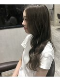 抜け感UP♪大人のオリーブカラー