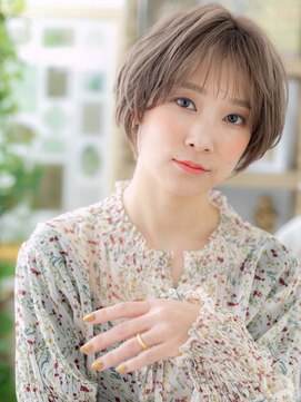 カバーヘア ブリス 川口(COVER HAIR bliss) ミルクティーアッシュショートカットレイヤーA3川口20代30代40代