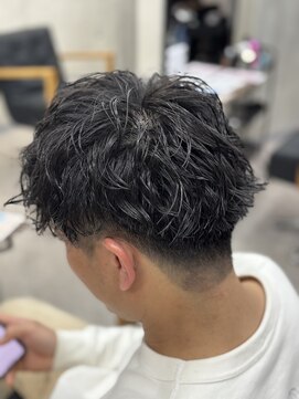 スウェル 稲毛店(Swell) MEN’S HAIR/サーフカール/刈り上げセンターパート/稲毛