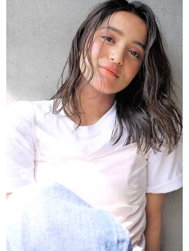 リマ(RIMA) <スタイリング簡単>外国人の地毛風パーマで抜け感ヘア