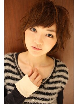 トゥーリ 二日市店(tuuli) 20代30代40代50代ひし形デジタルパーマエアリーミディ黒髪