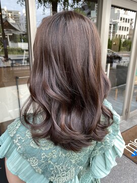 ミニム ヘアー(minim hair) 【minim×日比】ナチュラルワンメイク　グロスブラウン