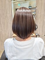 ヘアサロン フラット(hair salon flat)&nbsp;プロテスTRひし形小顔ショートツヤ髪立体感ハイライト30代40代