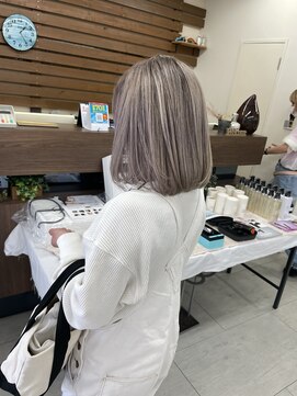 ノア(NOA by KENJE) シャドールーツ.