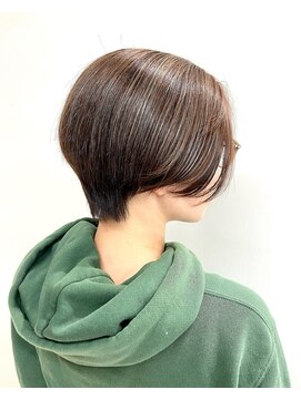 ソルドット バイ オハナ(sol.by ohana) ３０代４０代５０代デザインハイライトスタイル　ショート