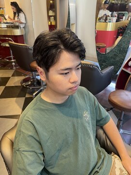 グリッツ (GLITZ) アップバングショートカット