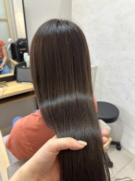 エクラートリュクス 津田沼(ECLART Luxe) ケアアイテム使用◎ 美髪縮毛矯正