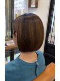耳かけストレートボブ