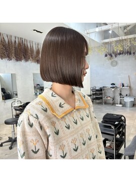 ミント(mint) 【切りっぱなしボブとやわらかオリーブ】