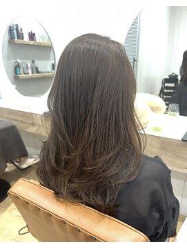 オリバイオハナ(Oli by ohana) ロングレイヤー/レイヤーカット