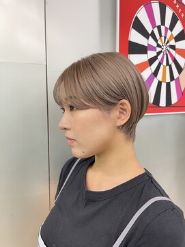 マックス フォー ヘアー(MAX FOR HAIR) ハイトーンマッシュショート◎