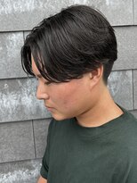 ヒュイル バイ ニアウ(Hwyl by Niau) メンズマッシュセンターパートスパイラルパーマニュアンスパーマ