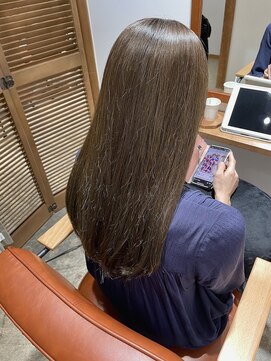 リジェール 鶴舞店 オリーブグレージュ