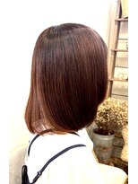 エリン バイ リル ヘアー 本陣(eLin by LiL hair)&nbsp;柔らかブラウンでつくる大人可愛いボブ