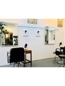 自宅でも再現しやすいボブやショートスタイルが人気のサロン！バッサリイメチェンも大歓迎です♪