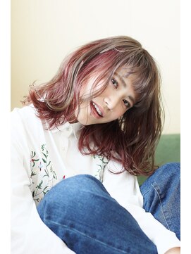 ピース(piece) インナーカラーベイビーピンクミディ