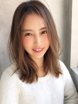 アグ ヘアー ルシアン 大宮店(Agu hair russian) レイヤーくびれセミディ